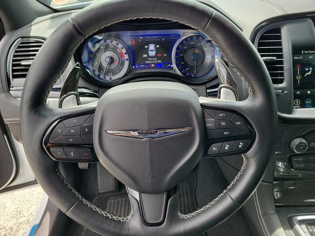 Used 2023 Chrysler 300 C RWD image 27