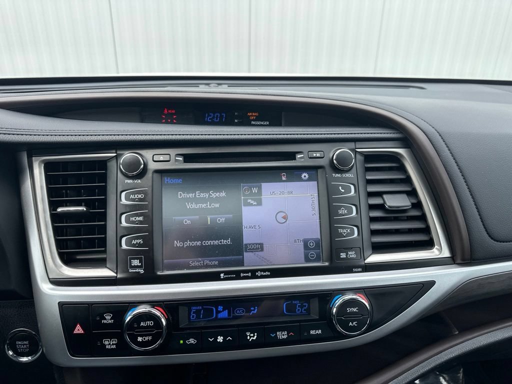 Used 2019 Toyota Highlander Limited AWD/4WD image 43