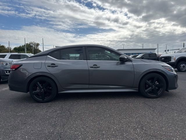 Used 2024 Nissan Sentra SR image 2