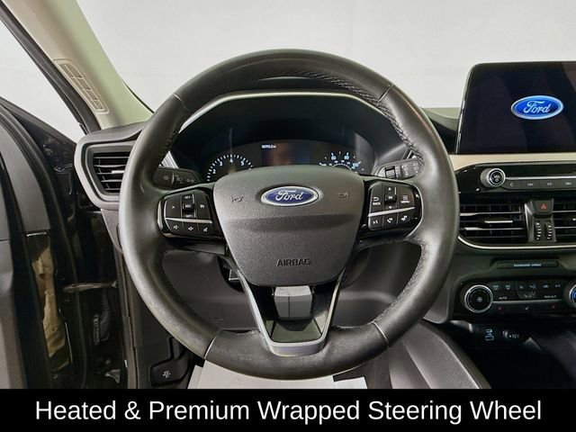 Certified 2022 Ford Escape SE w/ Cold Weather Package image 11