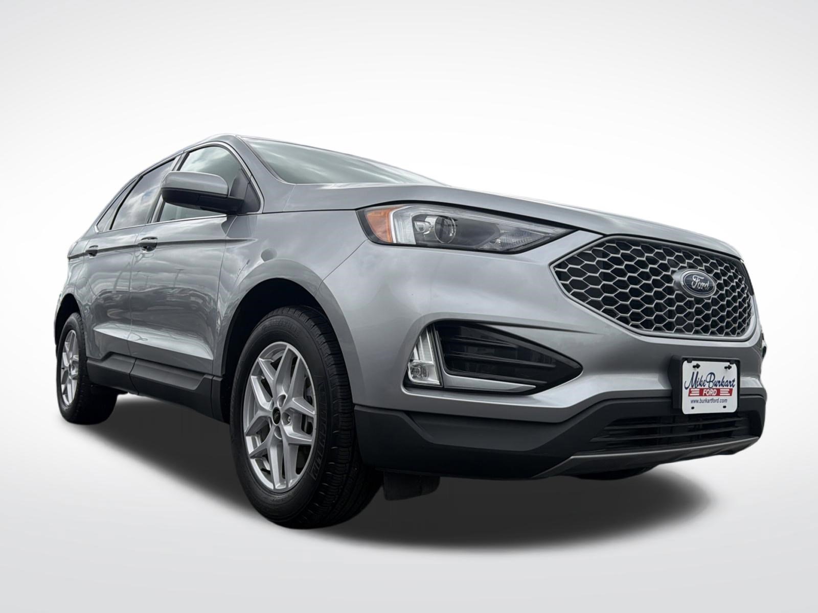 Certified 2023 Ford Edge SEL w/ Convenience Package AWD/4WD image 10