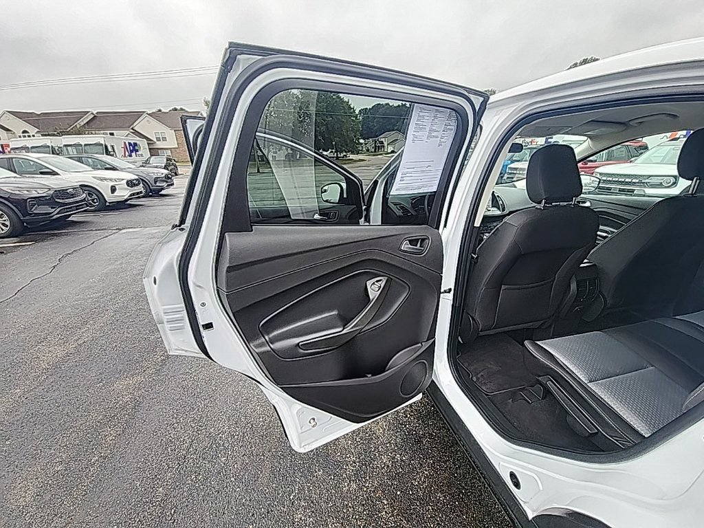 Certified 2019 Ford Escape SE AWD/4WD image 20