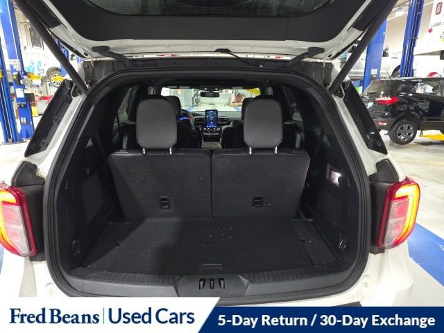 Certified 2022 Ford Explorer ST w/ Equipment Group 401A image 10
