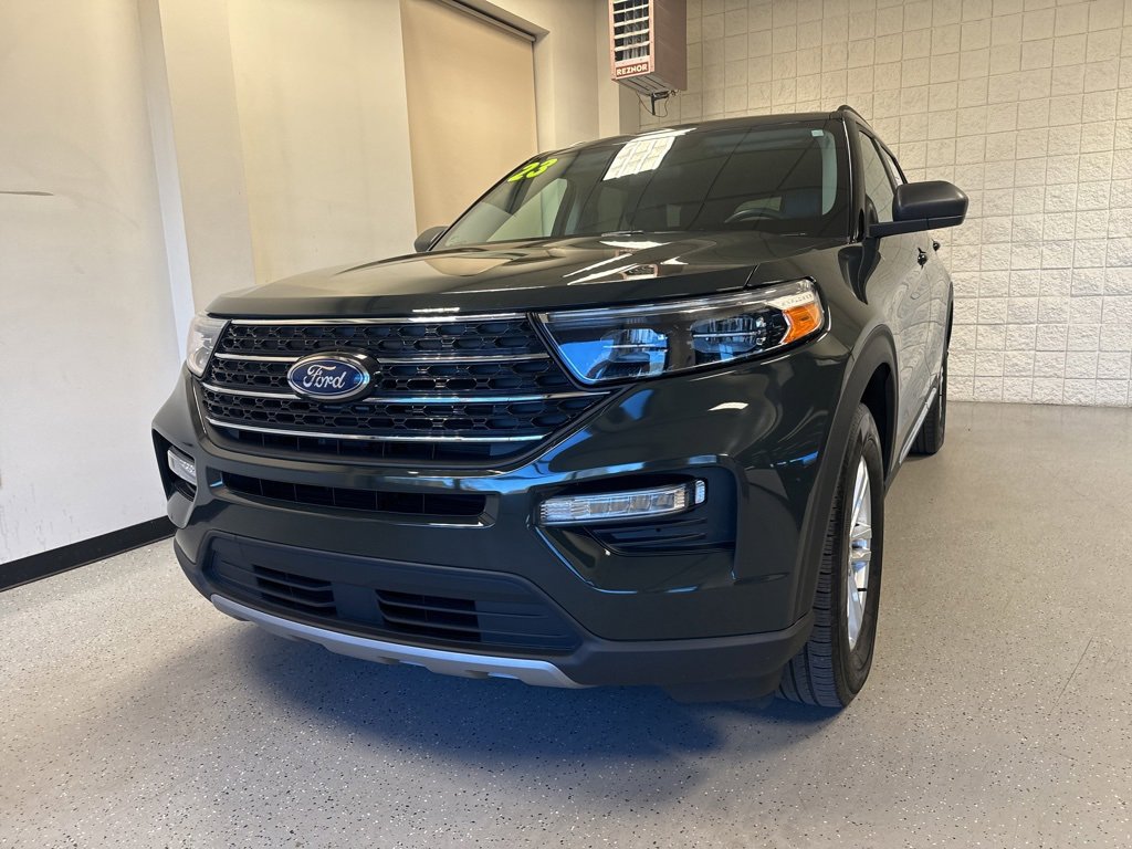 Certified 2023 Ford Explorer XLT w/ Equipment Group 202A image 32