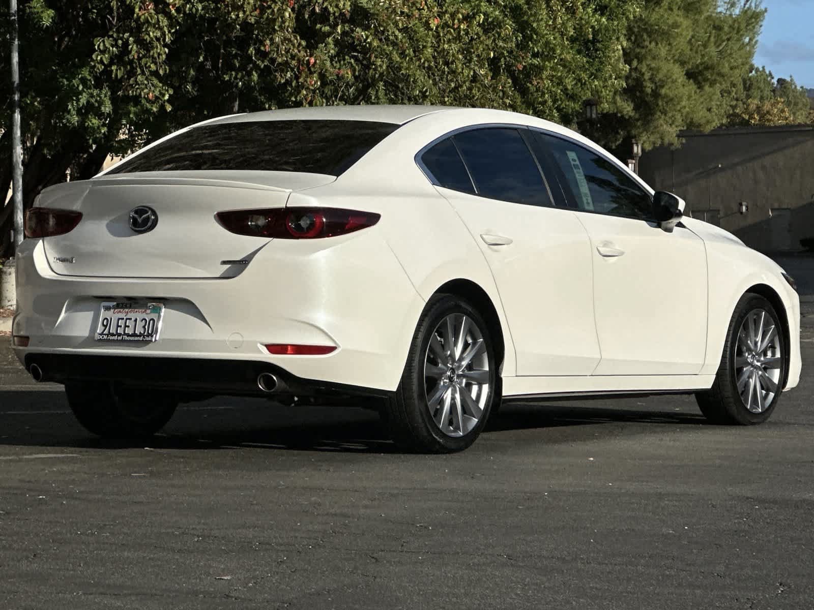 Used 2023 MAZDA MAZDA3 s FWD image 2