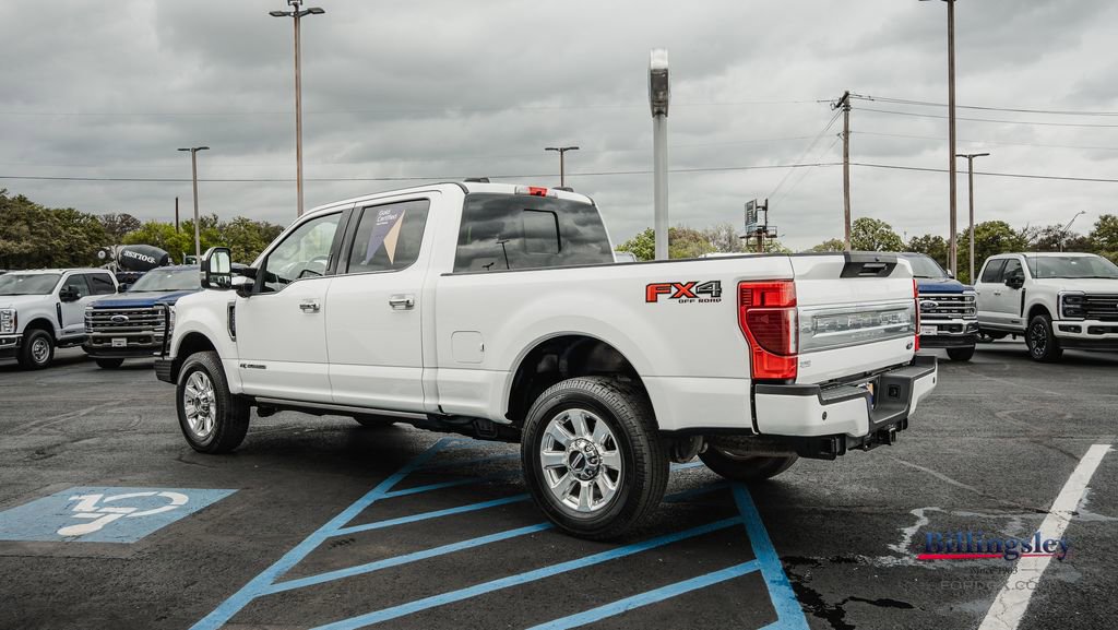 Certified 2022 Ford F250 Platinum w/ FX4 Off-Road Package AWD/4WD image 6