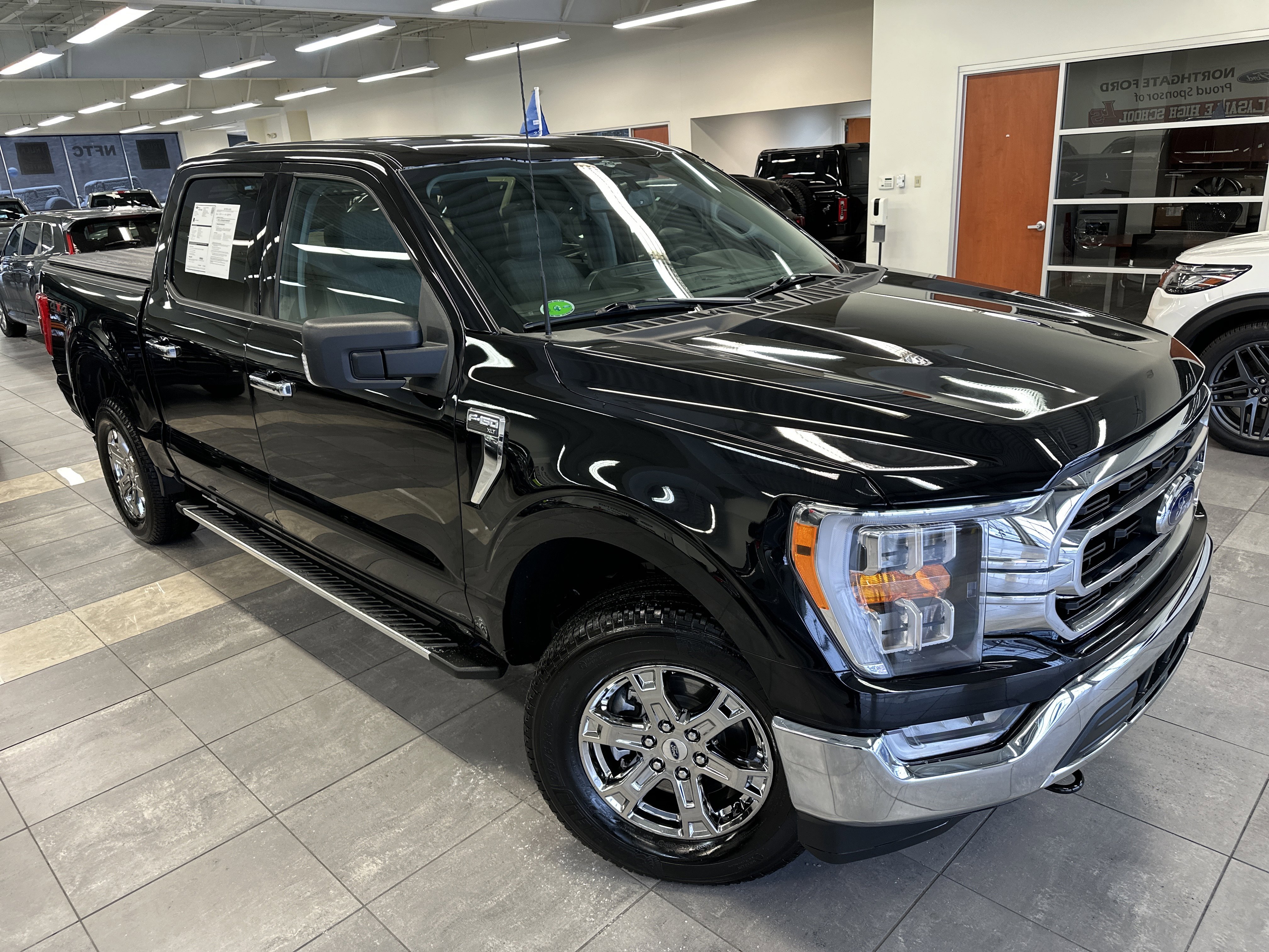 Certified 2023 Ford F150 XLT w/ Equipment Group 302A High image 13