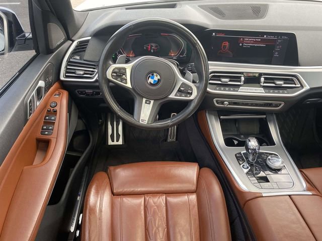Used 2019 BMW X5 xDrive50i w/ M Sport Package AWD/4WD image 16