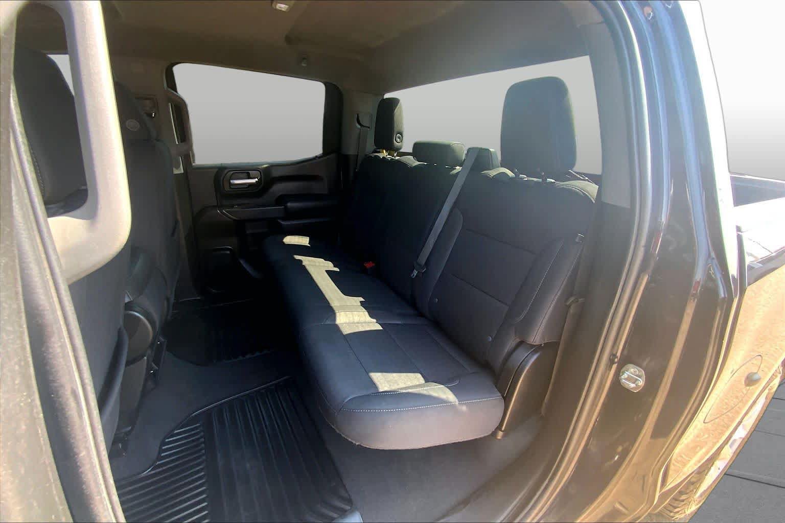 Used 2022 Chevrolet Silverado 1500 Custom AWD/4WD image 20