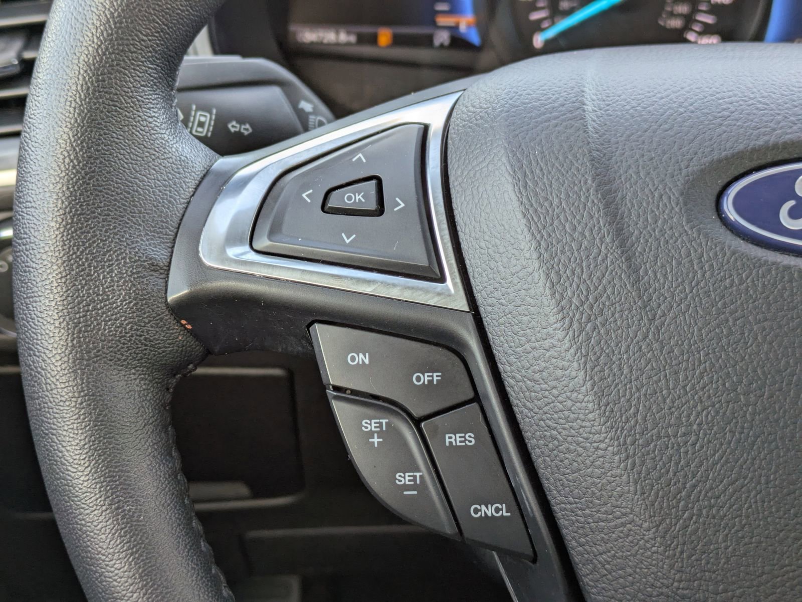 Certified 2022 Ford Edge SEL w/ Convenience Package image 26