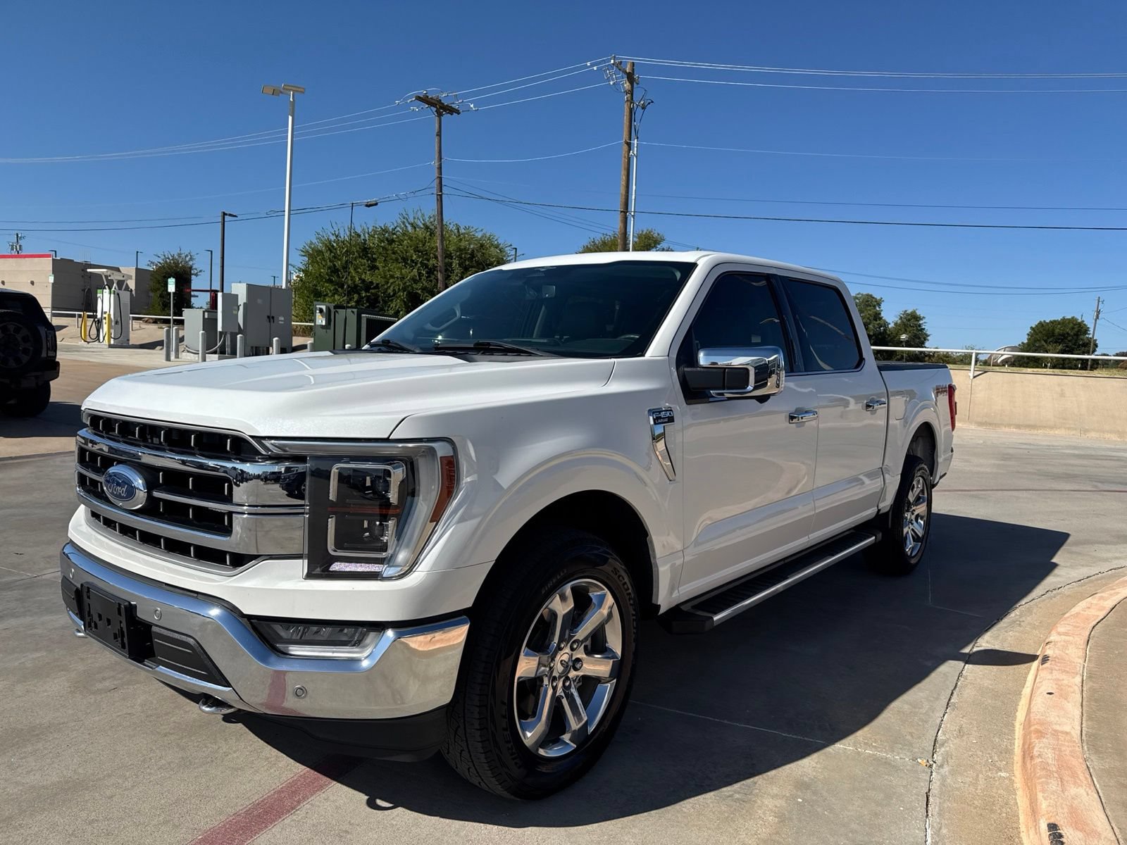 Certified 2023 Ford F150 Lariat w/ Equipment Group 502A High AWD/4WD image 8