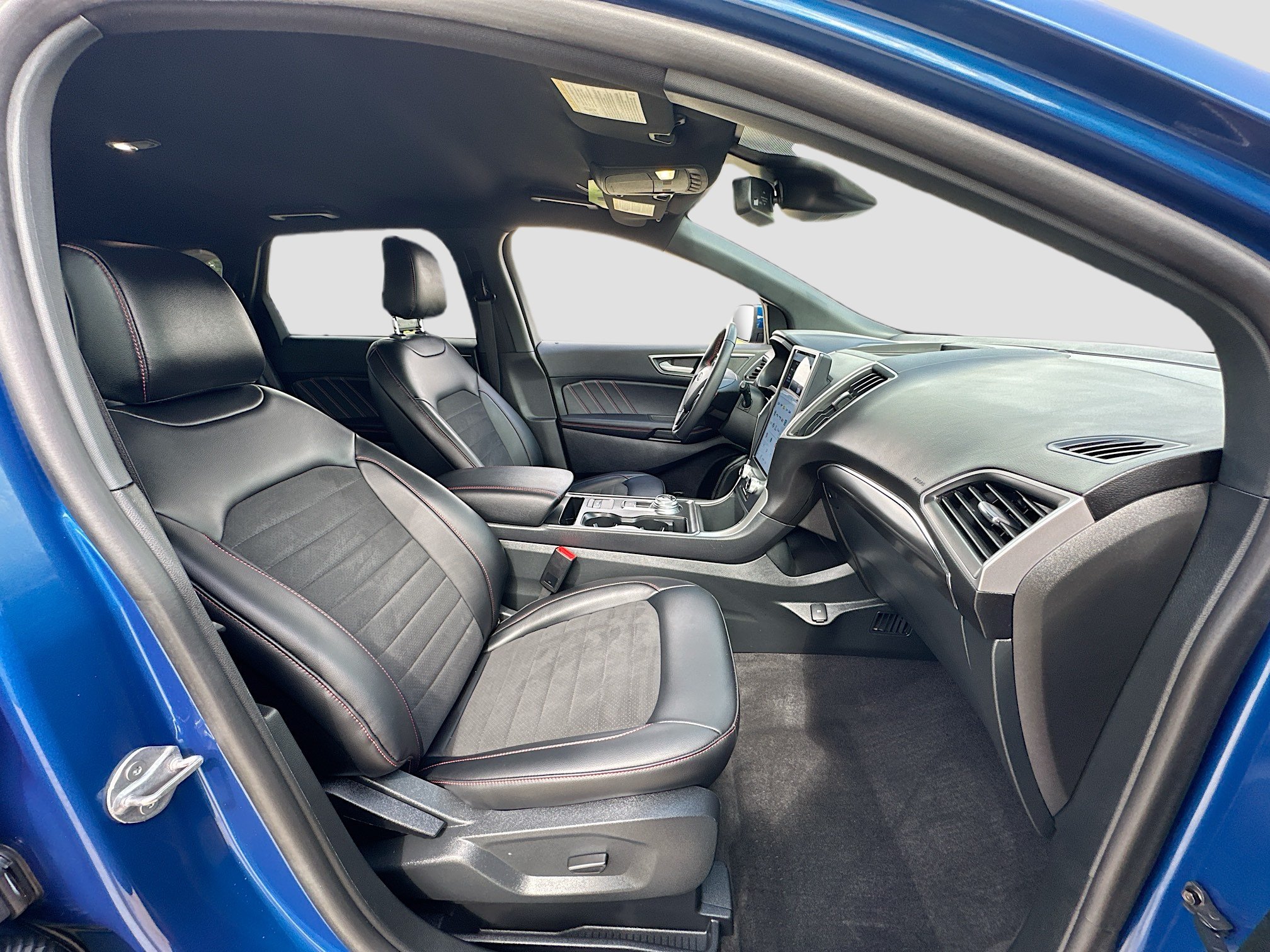 Certified 2024 Ford Edge ST-Line AWD/4WD image 26