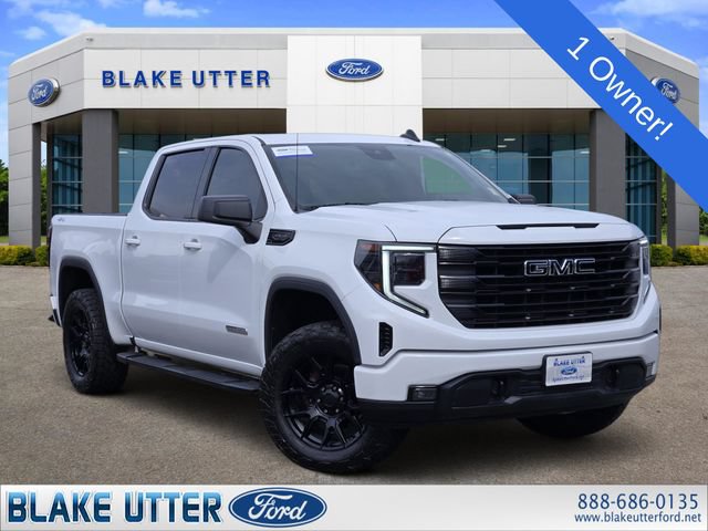Used 2024 GMC Sierra 1500 Elevation w/ LPO, Elevation Black Package