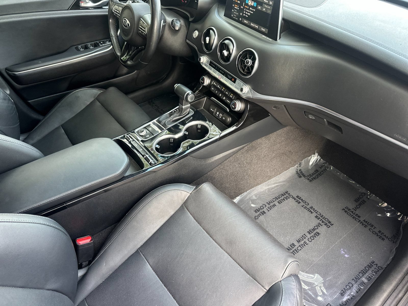 Used 2018 Kia Stinger Premium RWD image 16