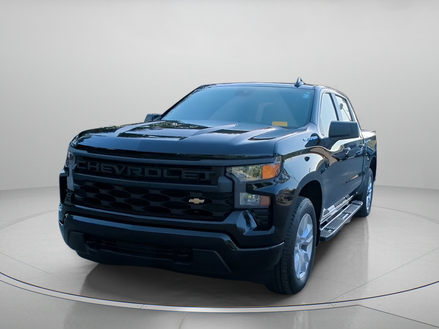 Used 2024 Chevrolet Silverado 1500 Custom RWD image 7