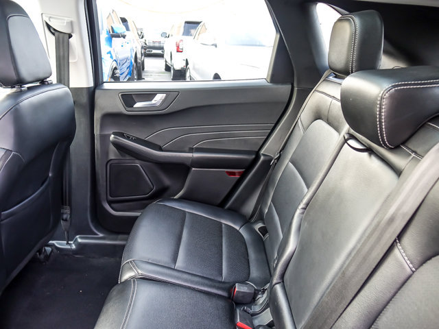 Certified 2022 Ford Escape Titanium AWD/4WD image 14