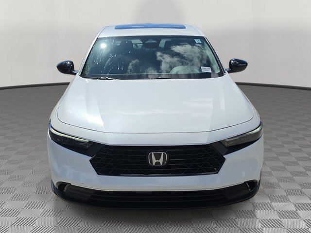 Used 2025 Honda Accord SE image 2