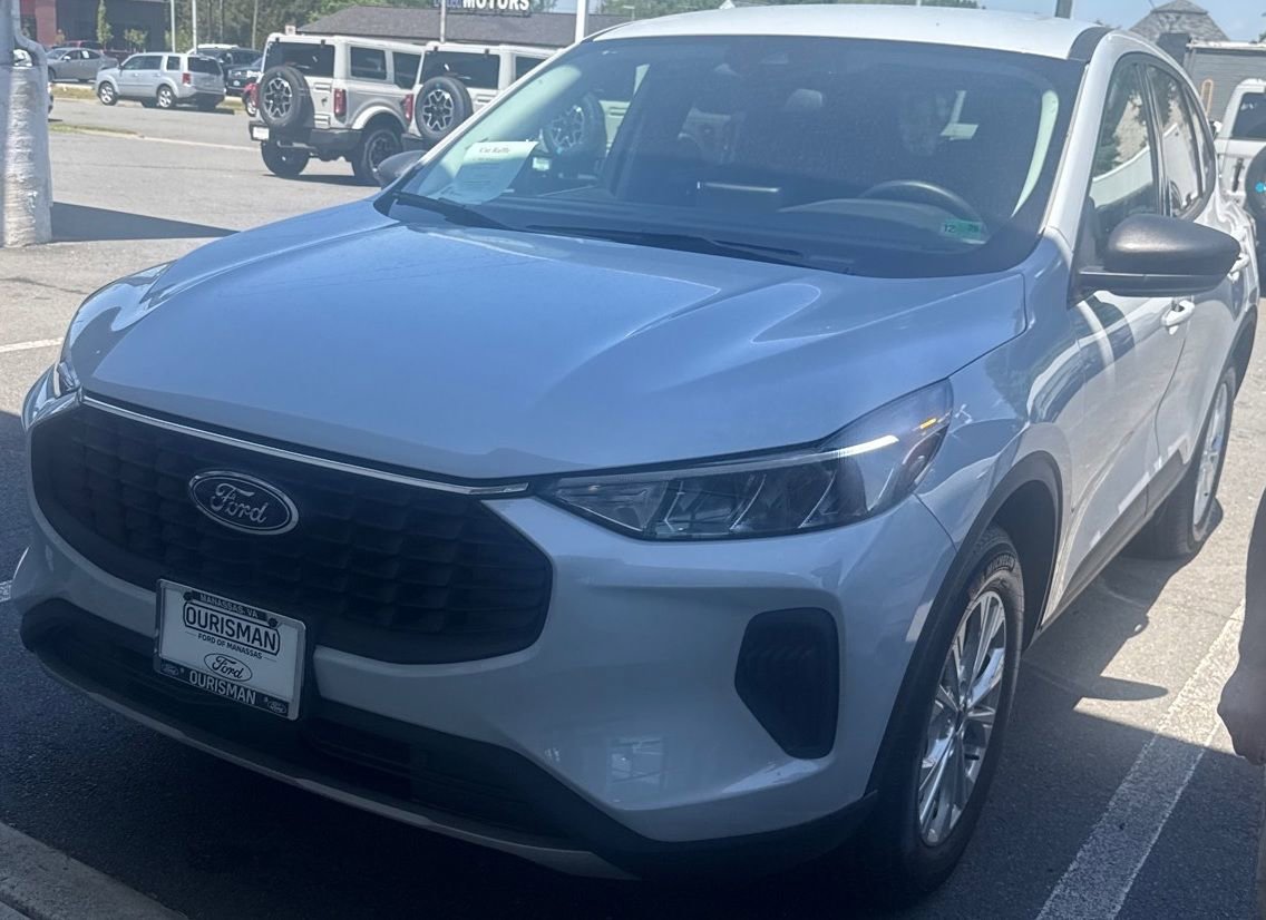 Certified 2026 Ford Escape Active FWD image 1
