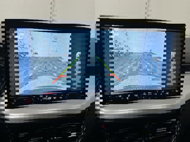 Certified 2025 Ford Escape Platinum image 14