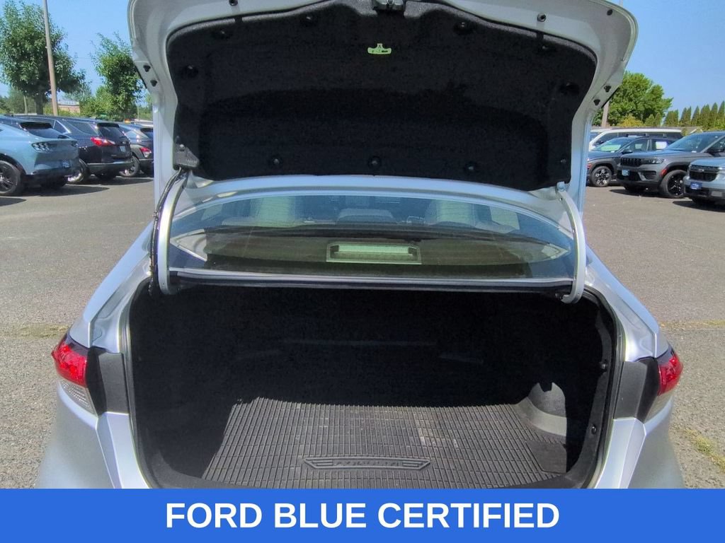 Used 2024 Toyota Corolla LE FWD image 25