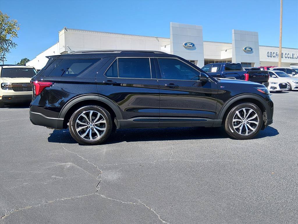 Certified 2026 Ford Explorer ST-Line RWD image 3