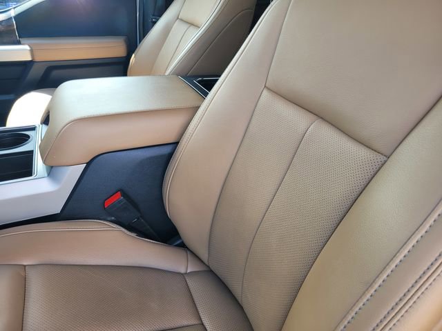 Certified 2022 Ford F250 Lariat w/ Lariat Value Package image 11