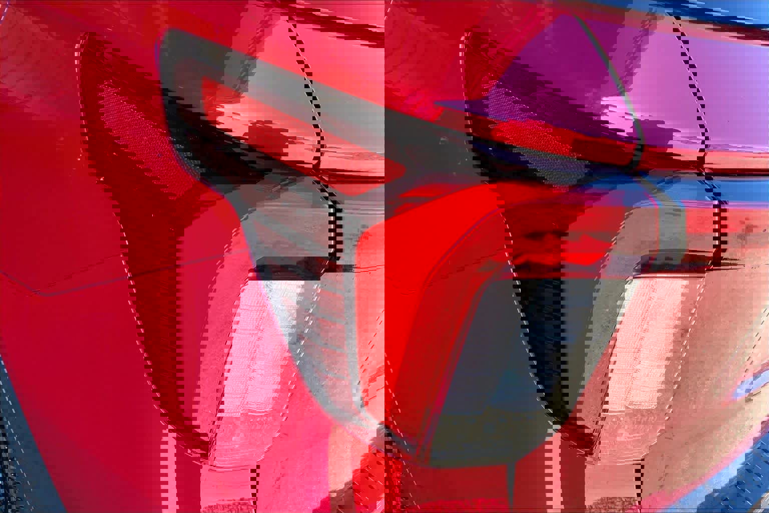 Certified 2025 Ford Explorer ST-Line w/ Premium Package image 27