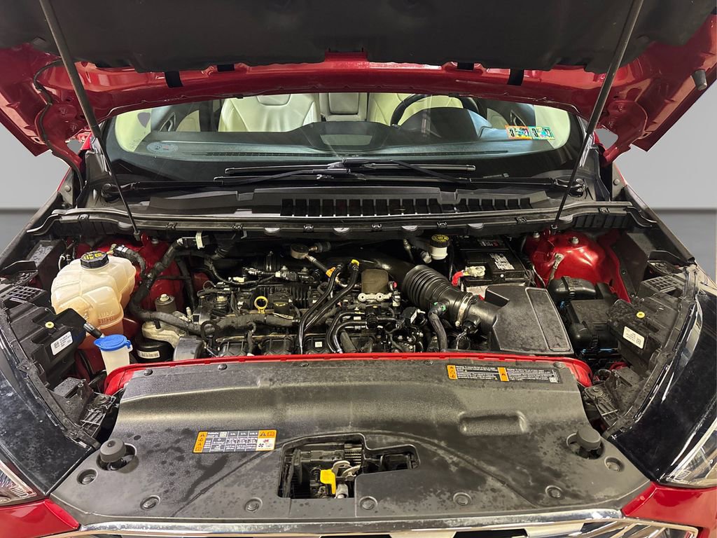 Certified 2019 Ford Edge Titanium w/ Cold Weather Package image 18