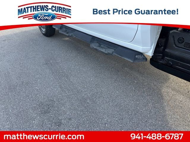 Used 2020 GMC Sierra 3500 4x4 Crew Cab w/ Convenience Package image 13