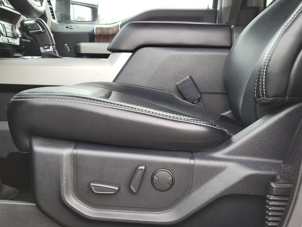 Certified 2020 Ford F150 Lariat w/ Equipment Group 502A Luxury image 23