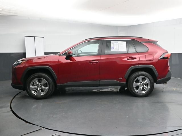 Used 2024 Toyota RAV4 XLE AWD/4WD image 6