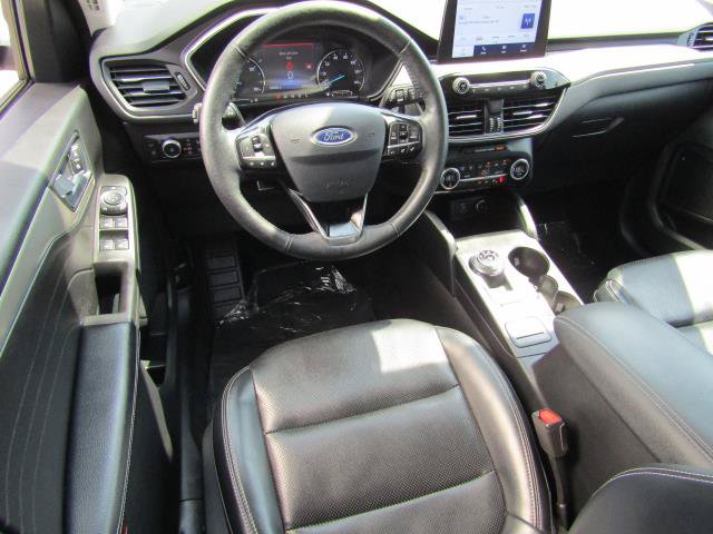 Certified 2021 Ford Escape SEL AWD/4WD image 2