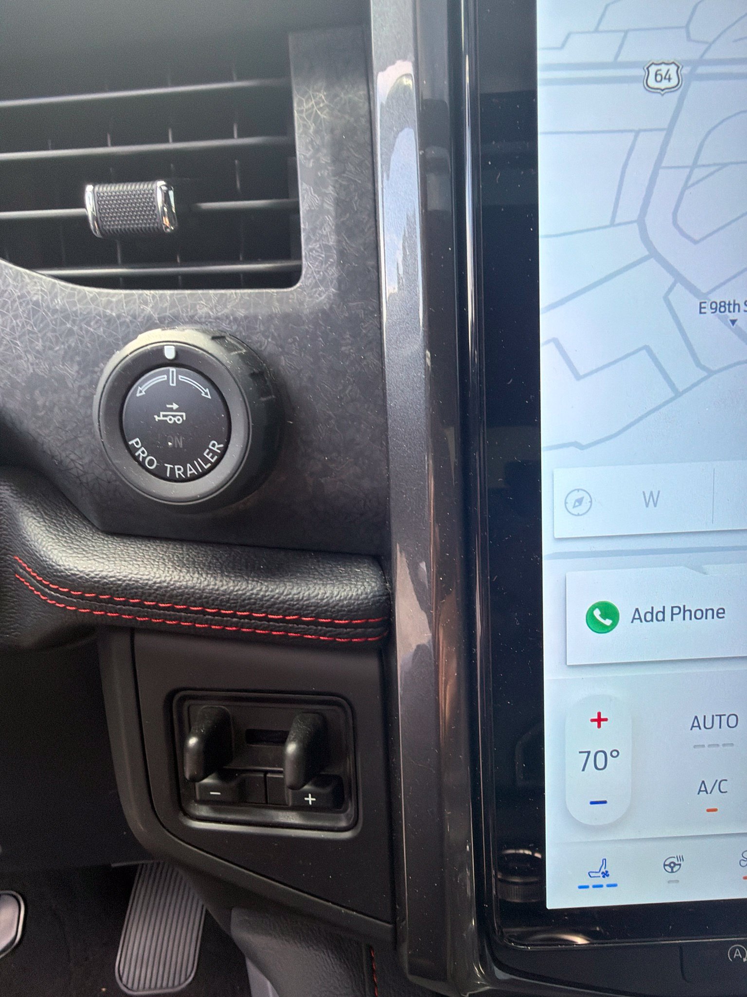 Certified 2024 Ford Expedition Limited AWD/4WD image 14