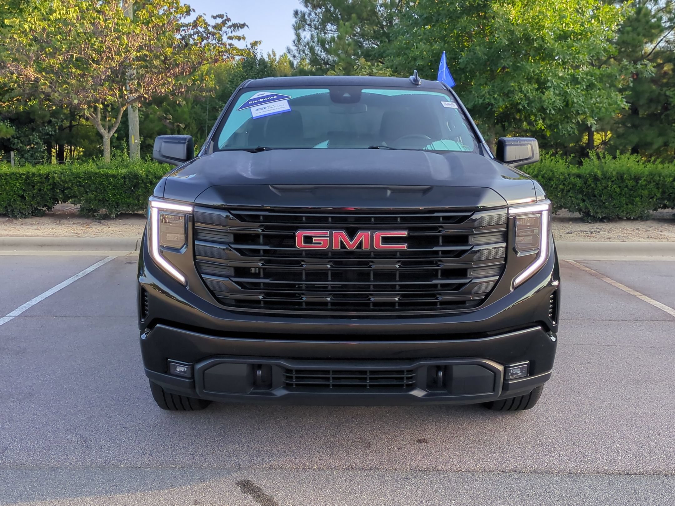 Used 2024 GMC Sierra 1500 Elevation AWD/4WD image 9