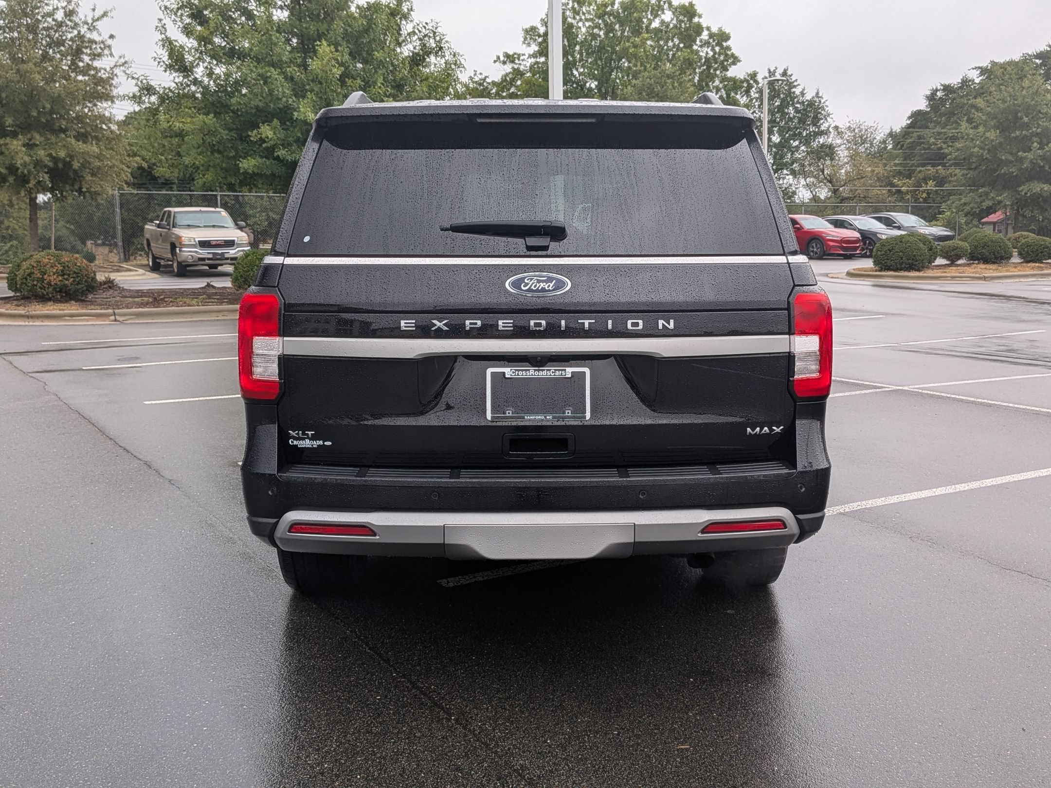 Certified 2023 Ford Expedition Max XLT RWD image 5