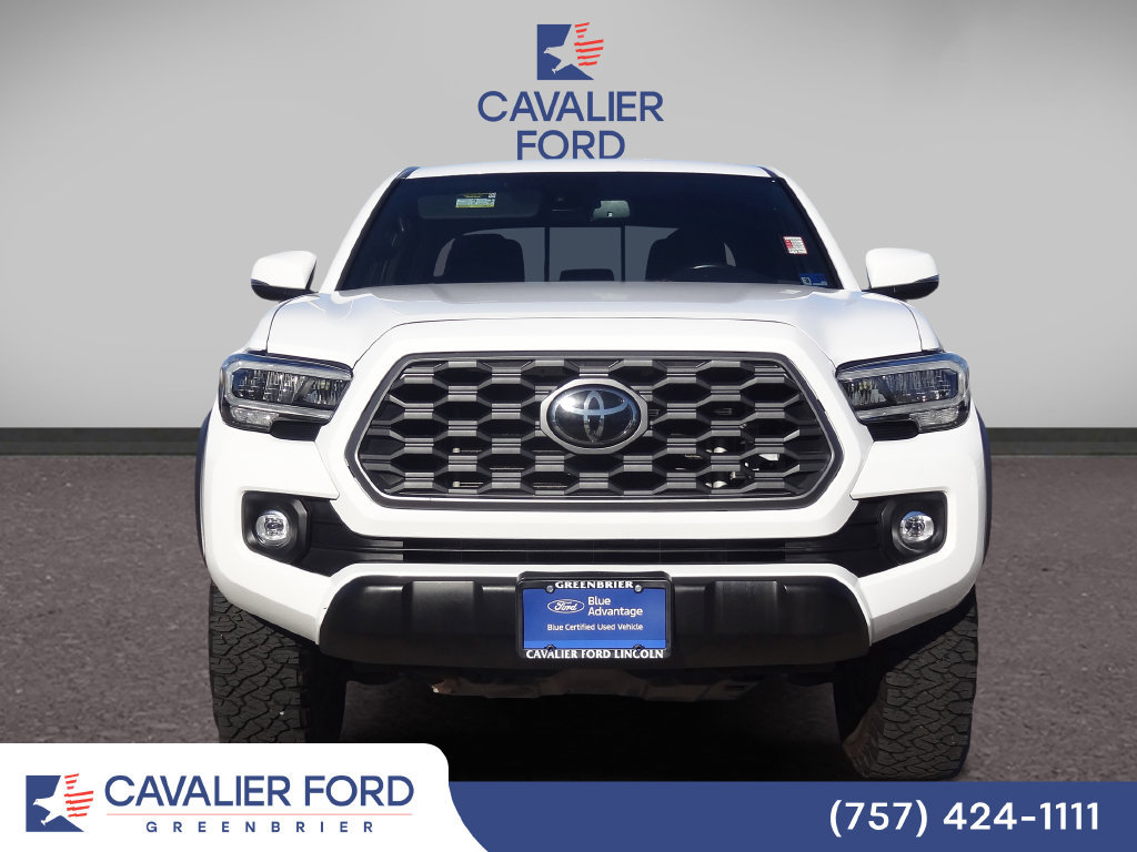 Used 2023 Toyota Tacoma TRD Off-Road AWD/4WD image 5