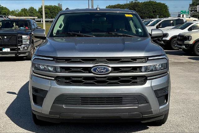 Certified 2022 Ford Expedition Max XLT RWD image 2
