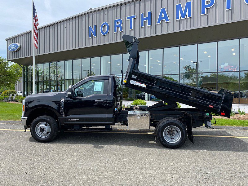 Certified 2023 Ford F350 XL w/ Snow Plow Prep Package AWD/4WD image 10