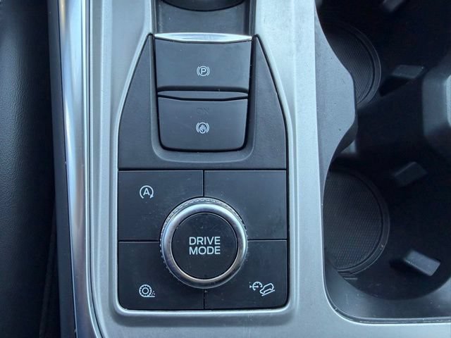 Certified 2023 Ford Explorer XLT w/ Equipment Group 202A AWD/4WD image 24