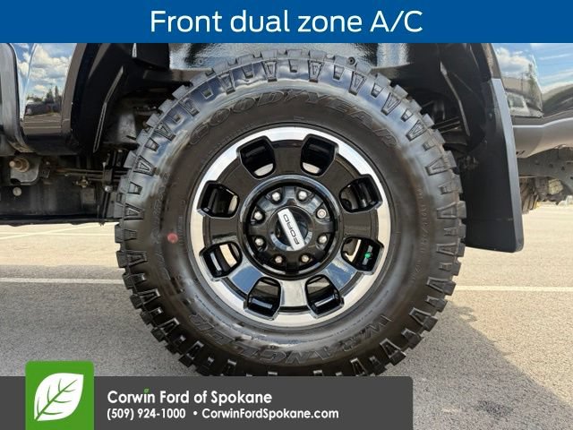 Certified 2026 Ford F350 Platinum w/ Tremor Off-Road Package AWD/4WD image 10