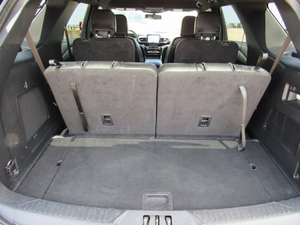 Certified 2023 Ford Explorer ST-Line w/ Class IV Trailer Tow Package RWD image 19