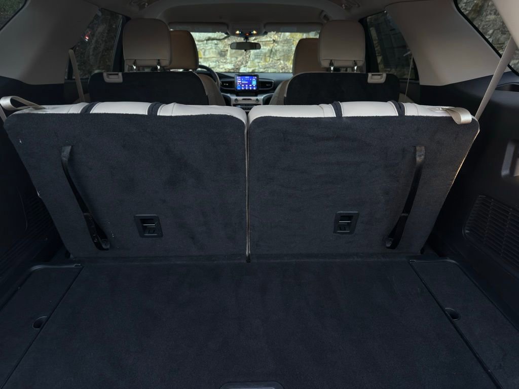 Certified 2023 Ford Explorer XLT w/ Equipment Group 202A image 10