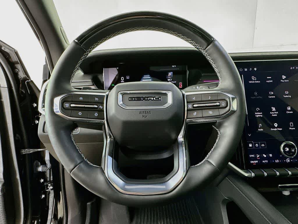Used 2026 GMC Acadia Denali w/ Super Cruise Package FWD image 16