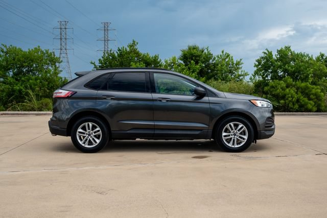 Certified 2020 Ford Edge SE FWD image 2