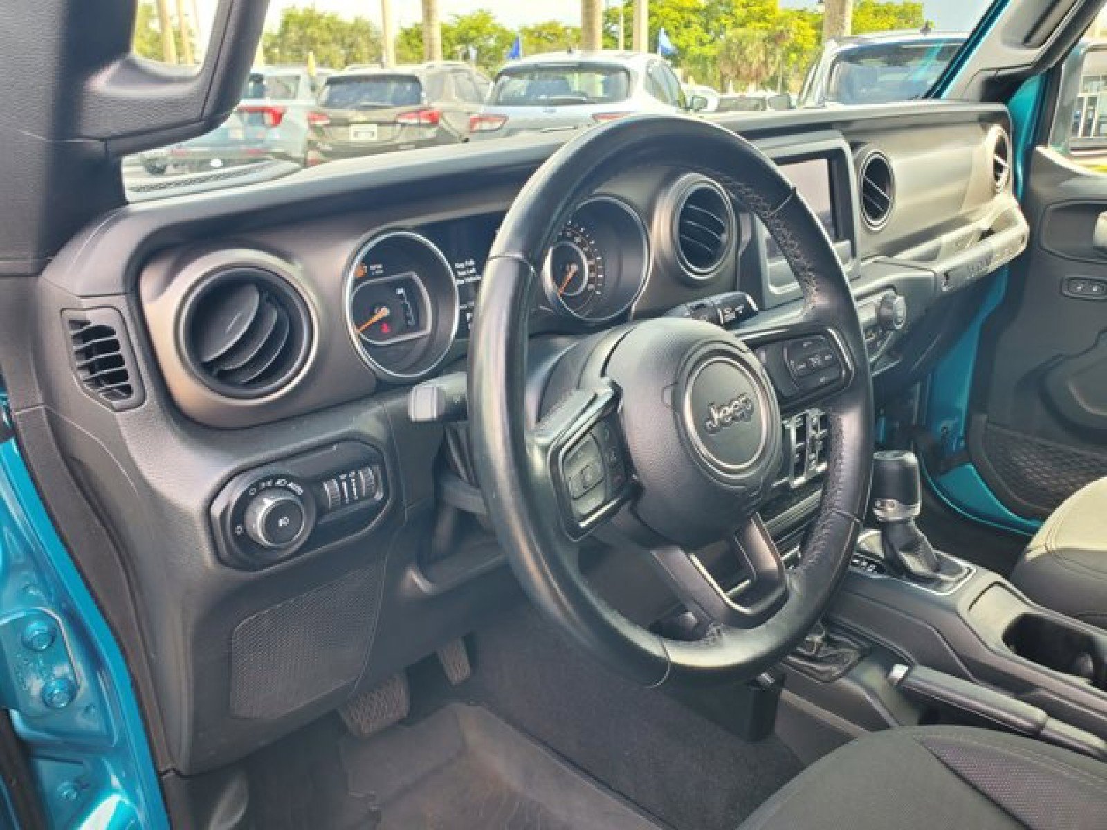 Used 2020 Jeep Wrangler Unlimited Sport S image 9
