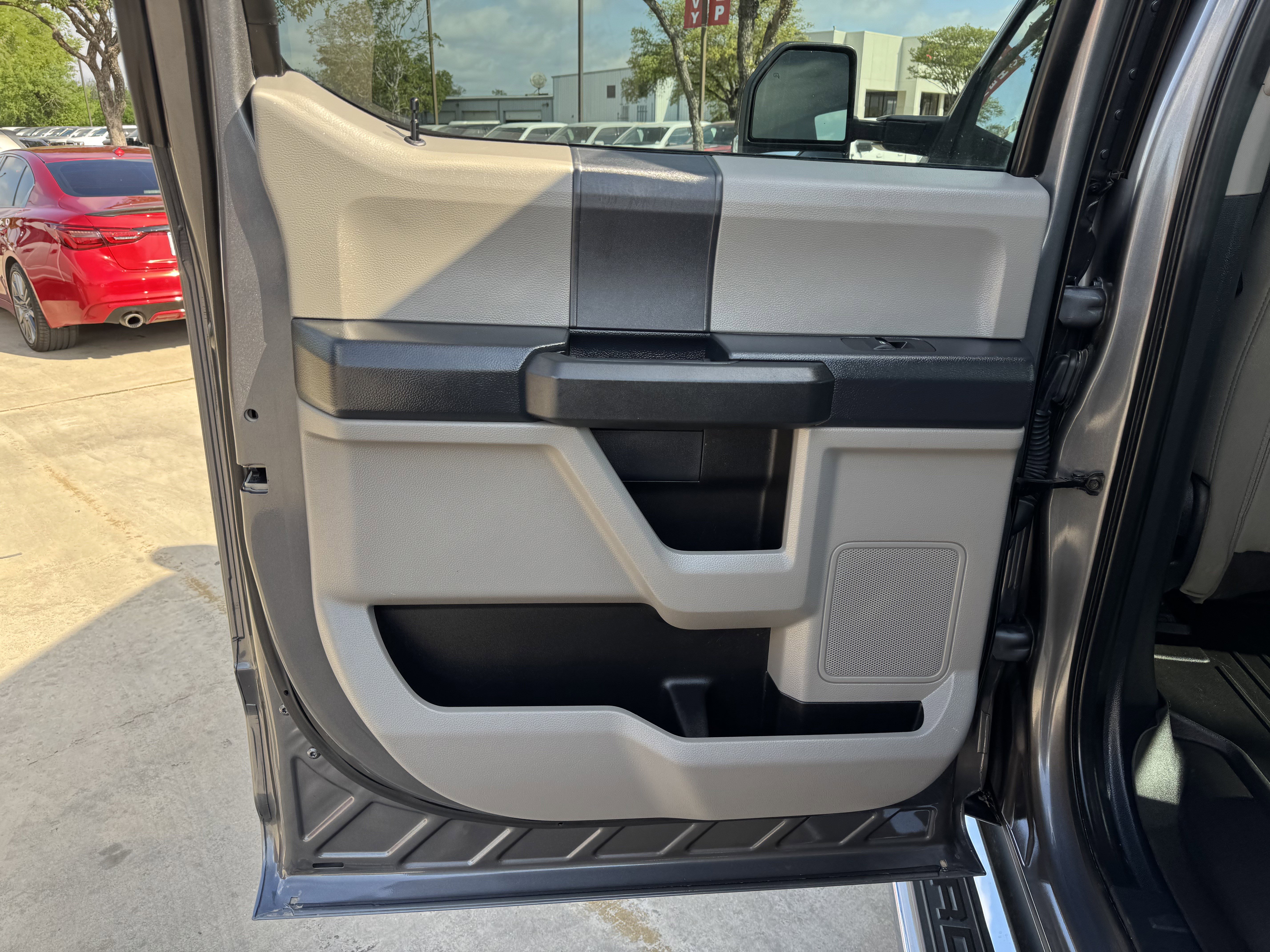 Certified 2022 Ford F250 XL w/ STX Appearance Package image 15