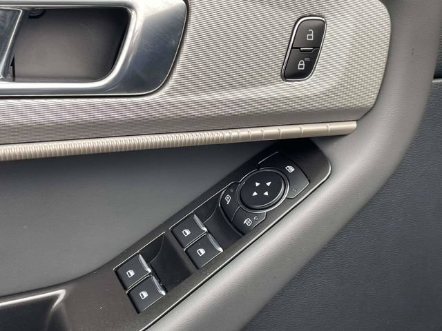 Certified 2026 Ford Explorer Active RWD image 18