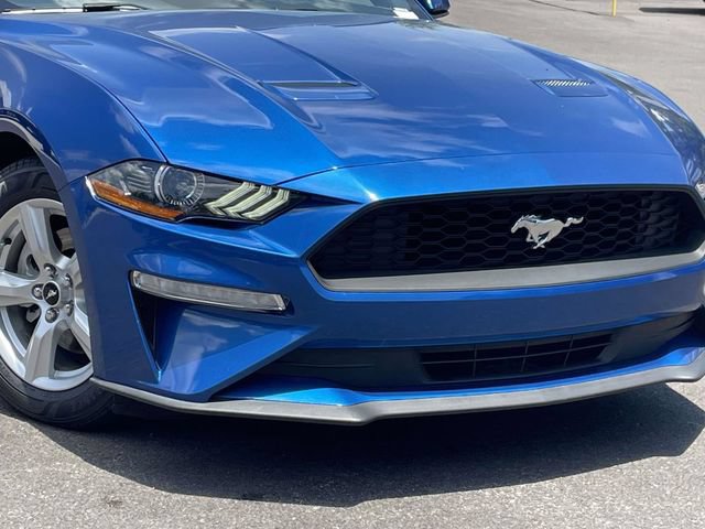 Certified 2018 Ford Mustang Coupe RWD image 2