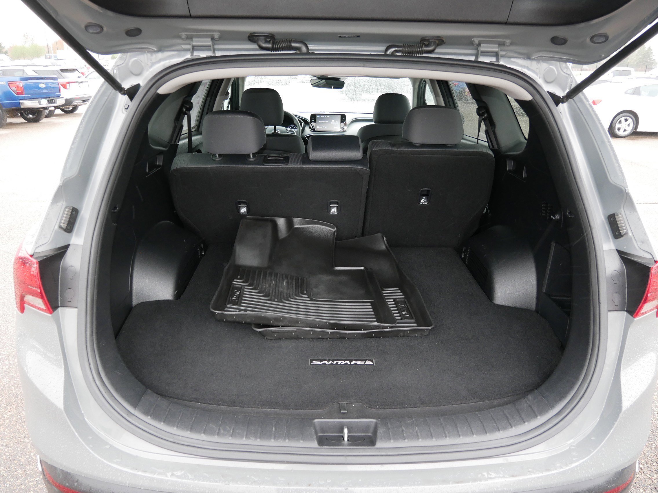 Used 2022 Hyundai Santa Fe SEL FWD image 18