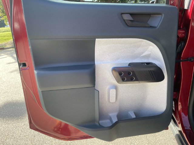 Certified 2026 Ford Maverick XLT w/ XLT Luxury Package FWD image 14